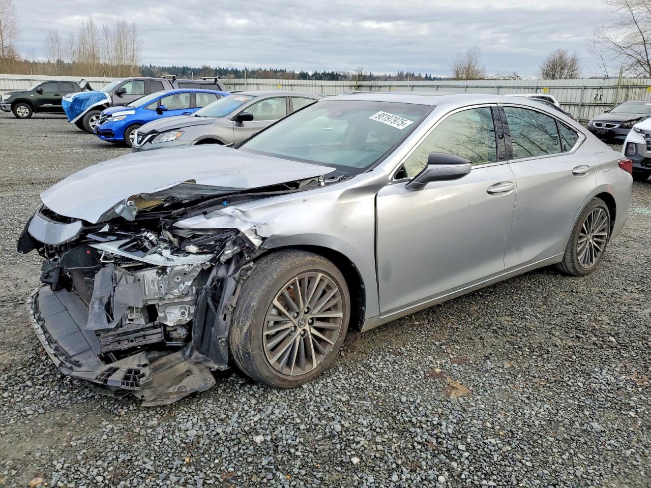 2022 LEXUS ES