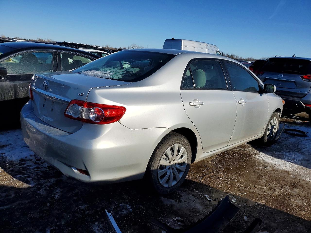 2012 TOYOTA COROLLA BASE photo 3
