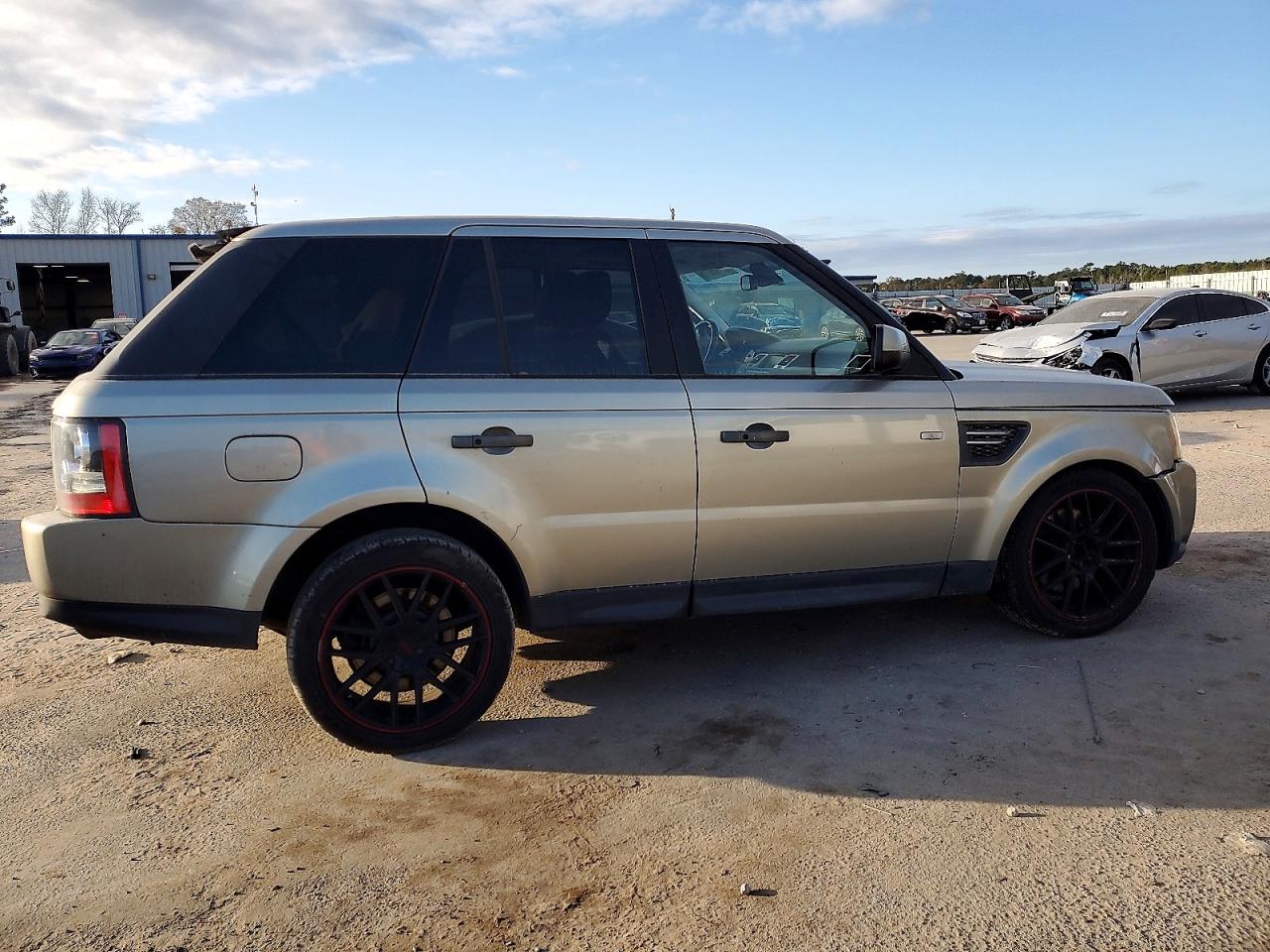 2011 LAND ROVER RANGE ROVER SPORT LUX photo 3