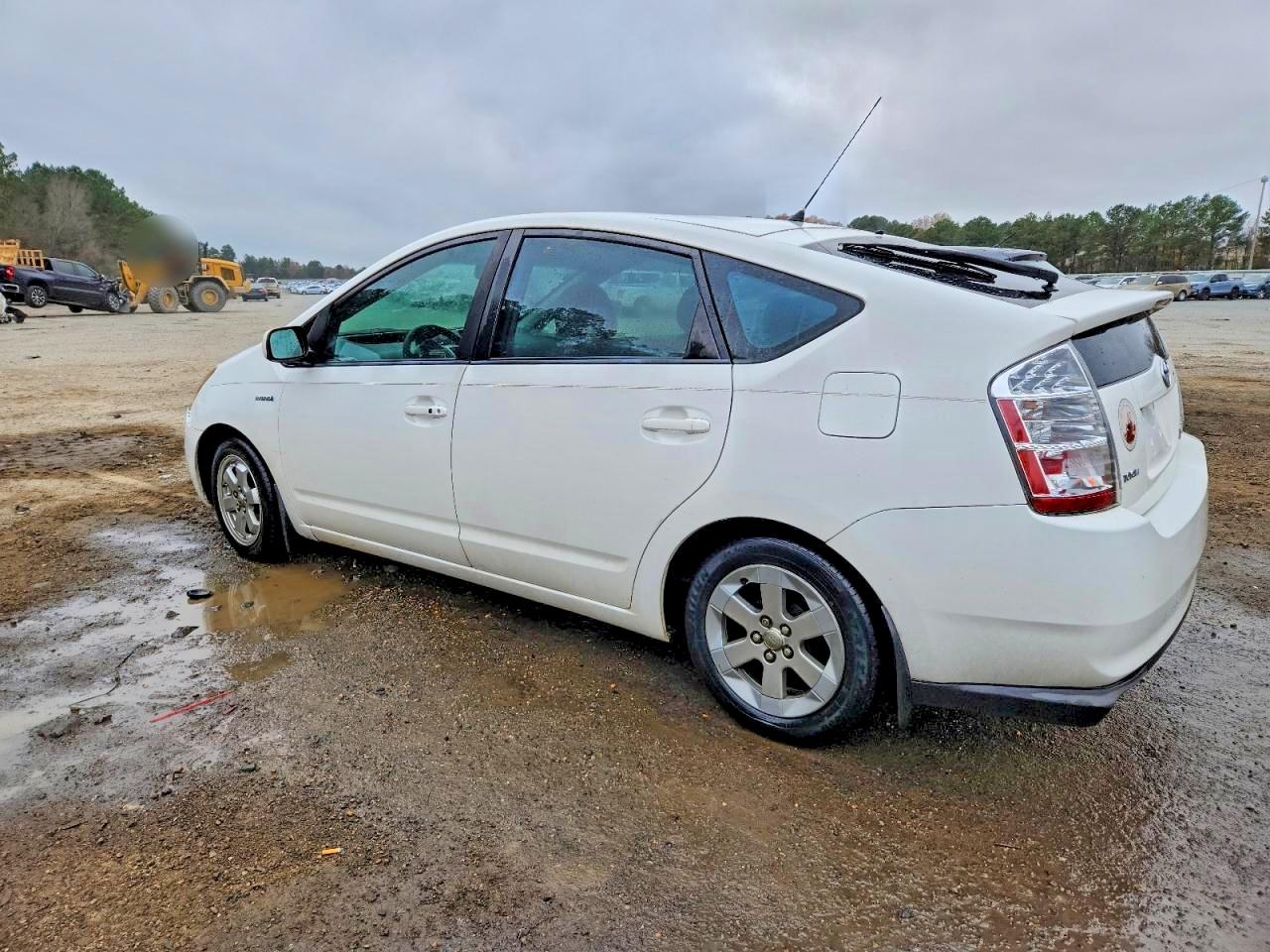 2009 TOYOTA PRIUS photo 2
