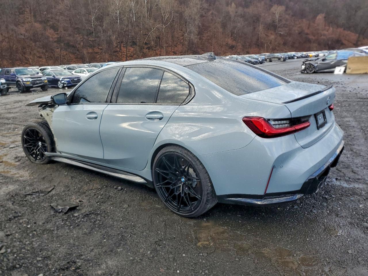 2022 BMW M3 COMPETITION photo 2