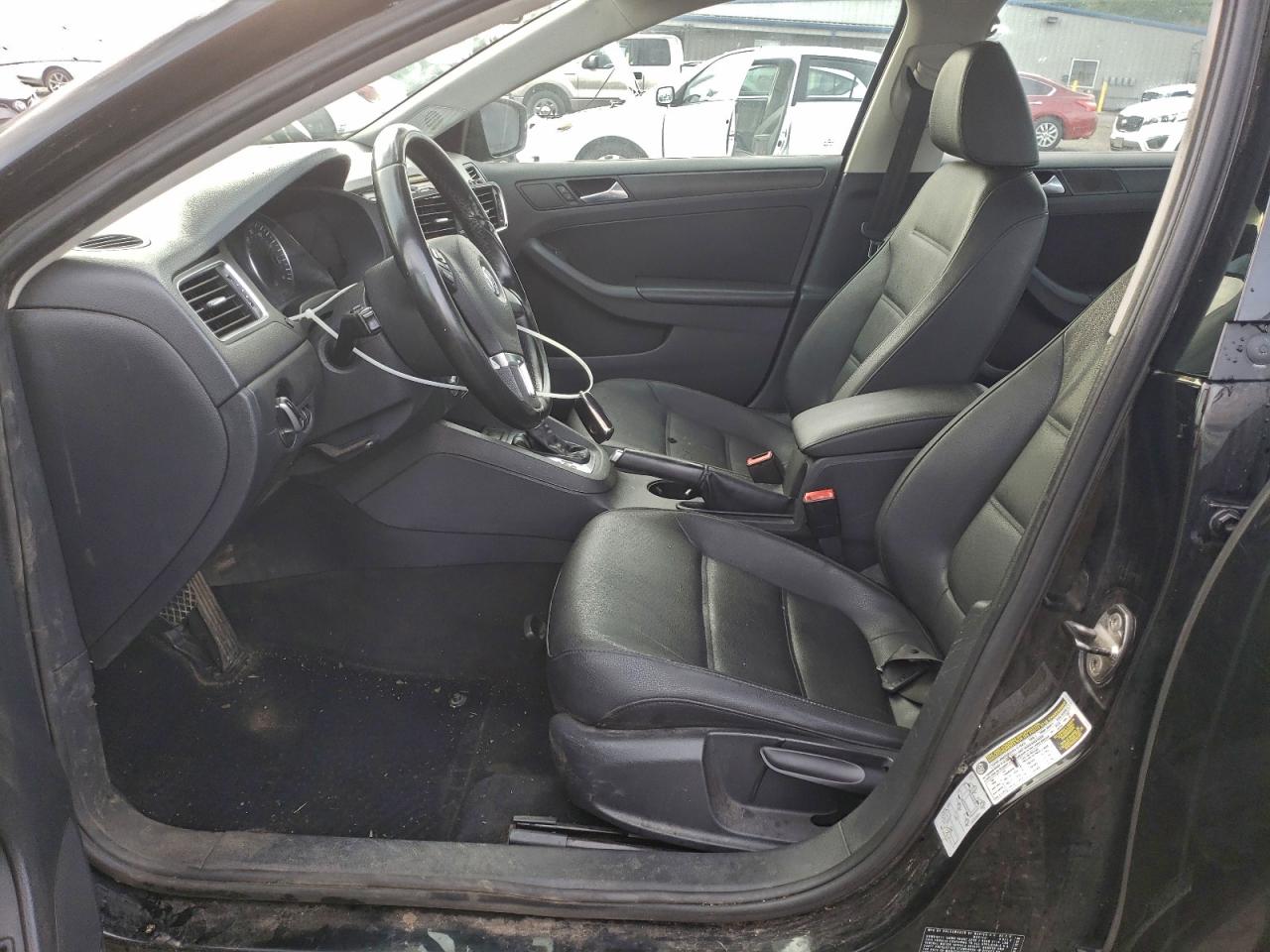 2012 VOLKSWAGEN JETTA SE photo 7