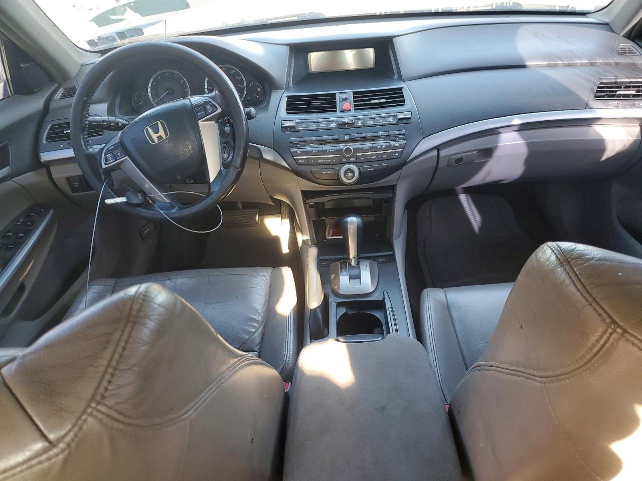 2009 HONDA ACCORD EXL photo 8