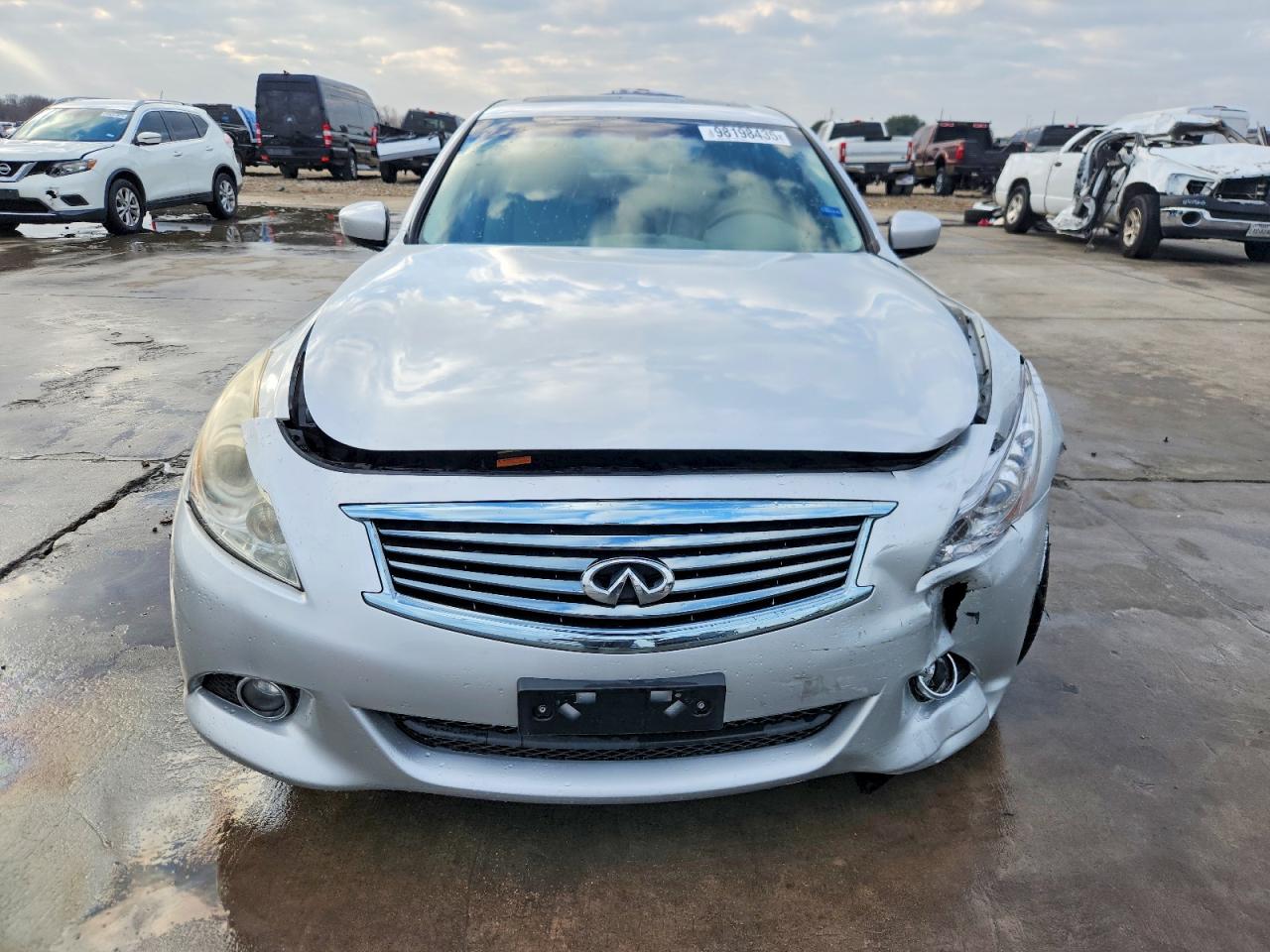 2010 INFINITI G37 BASE photo 5