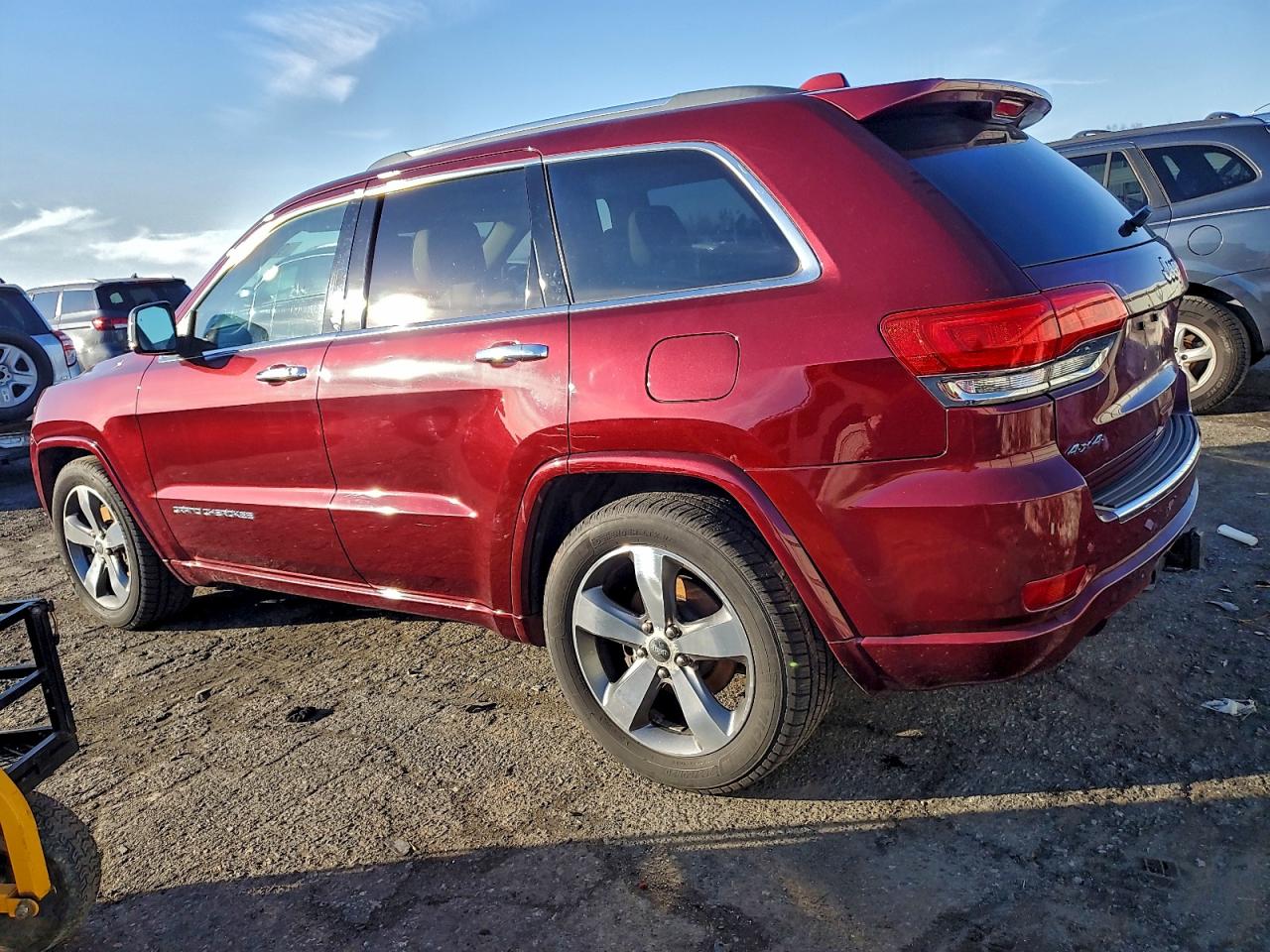 2016 JEEP GRAND CHEROKEE OVERLAND photo 2