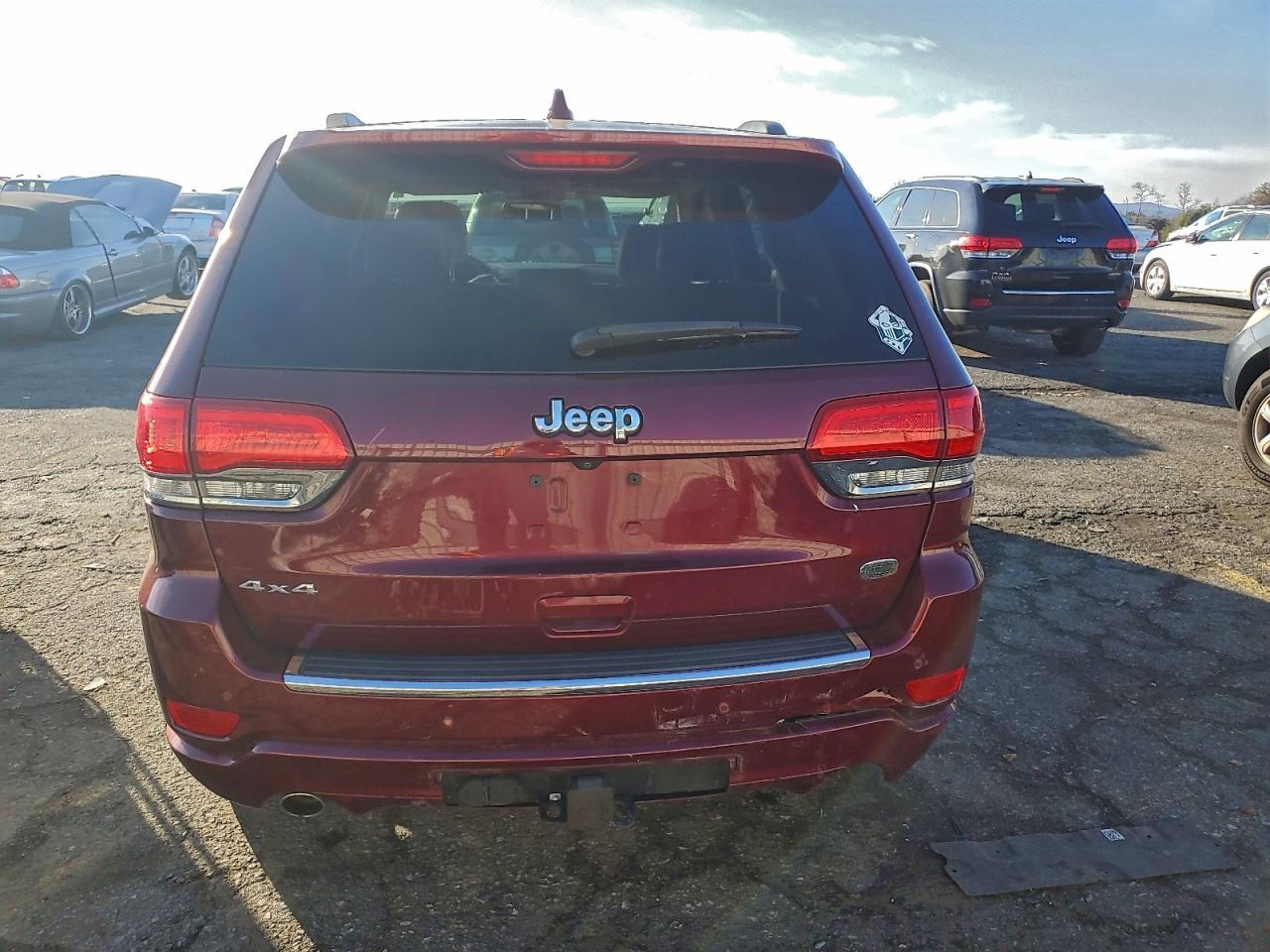 2016 JEEP GRAND CHEROKEE OVERLAND photo 6