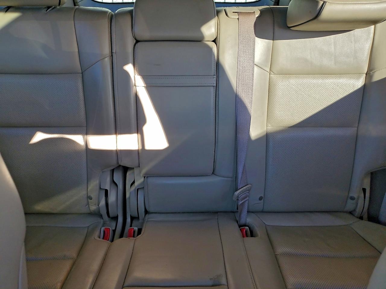 2016 JEEP GRAND CHEROKEE OVERLAND photo 10