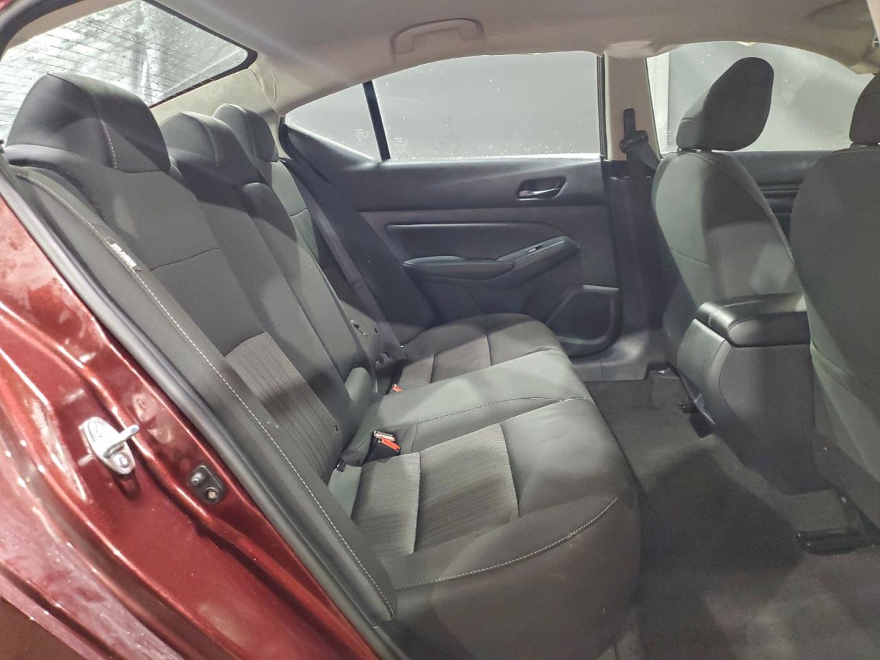 2025 NISSAN ALTIMA SV photo 10