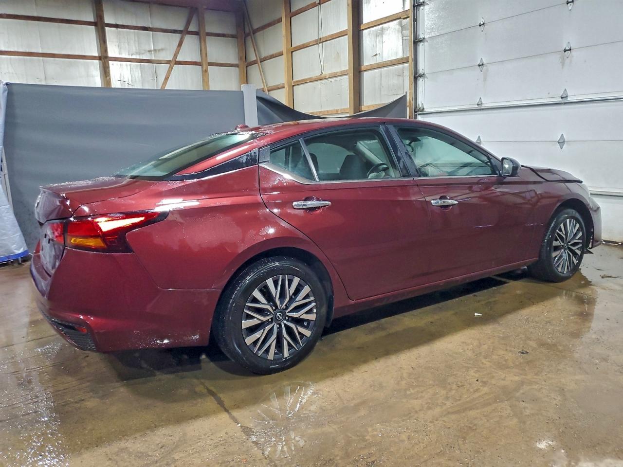 2025 NISSAN ALTIMA SV photo 3