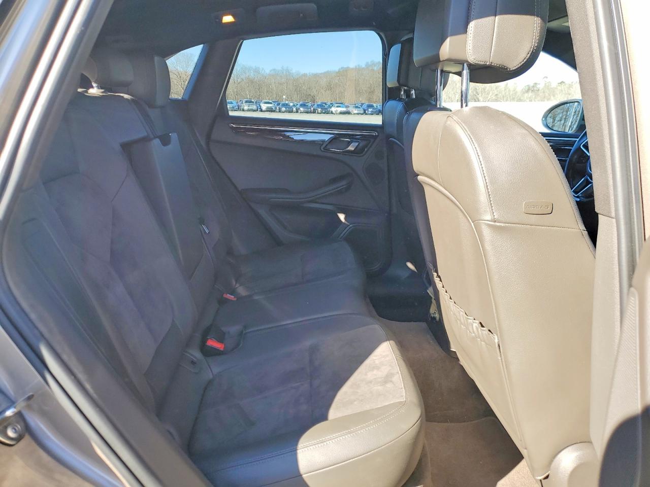 2015 PORSCHE MACAN S photo 10