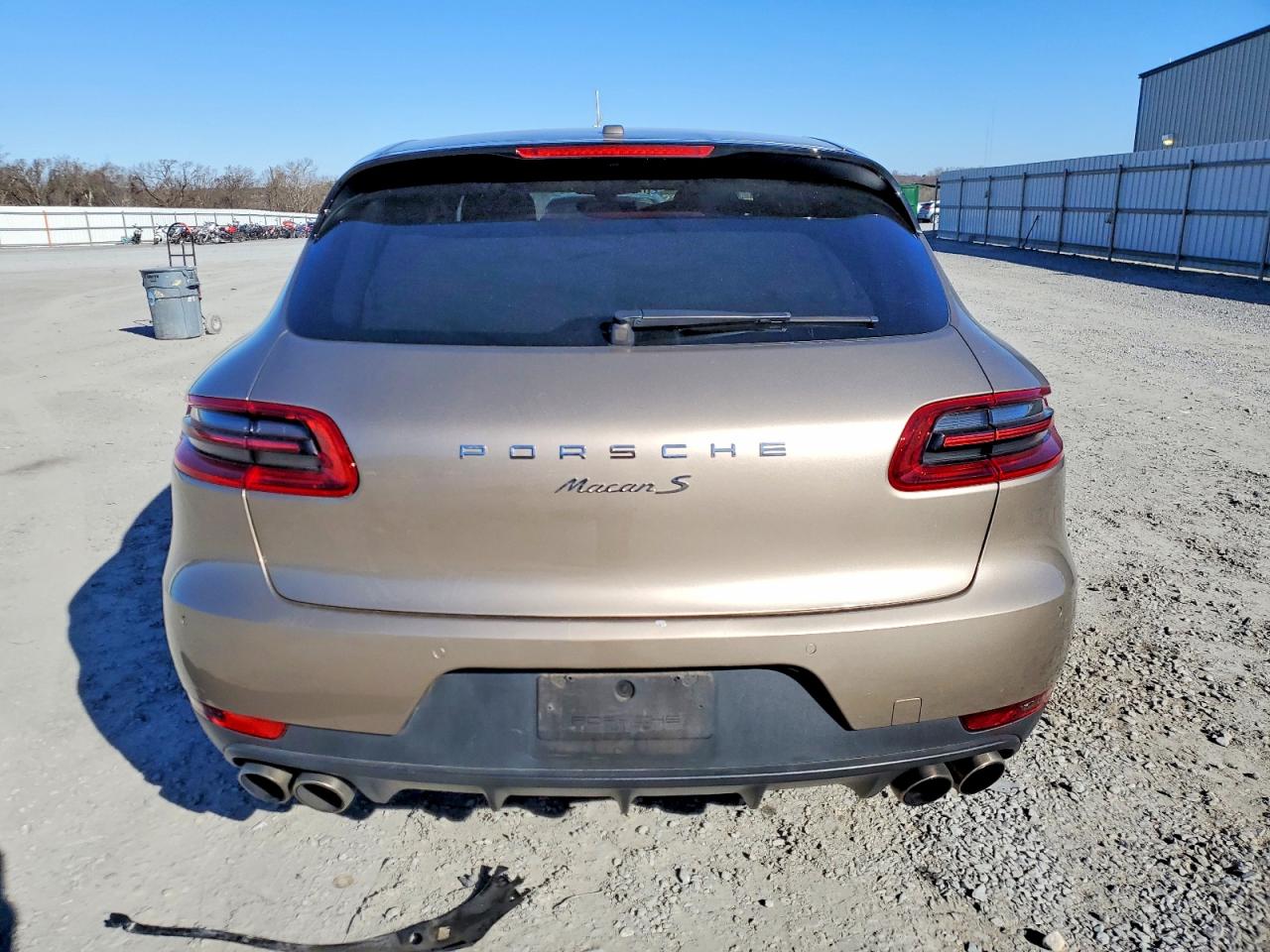 2015 PORSCHE MACAN S photo 6