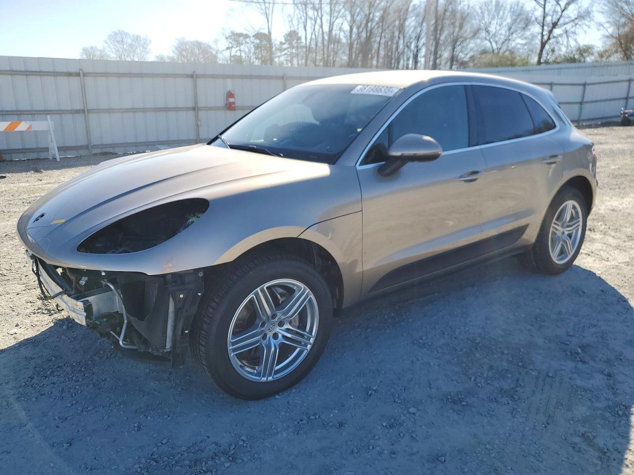 2015 PORSCHE MACAN