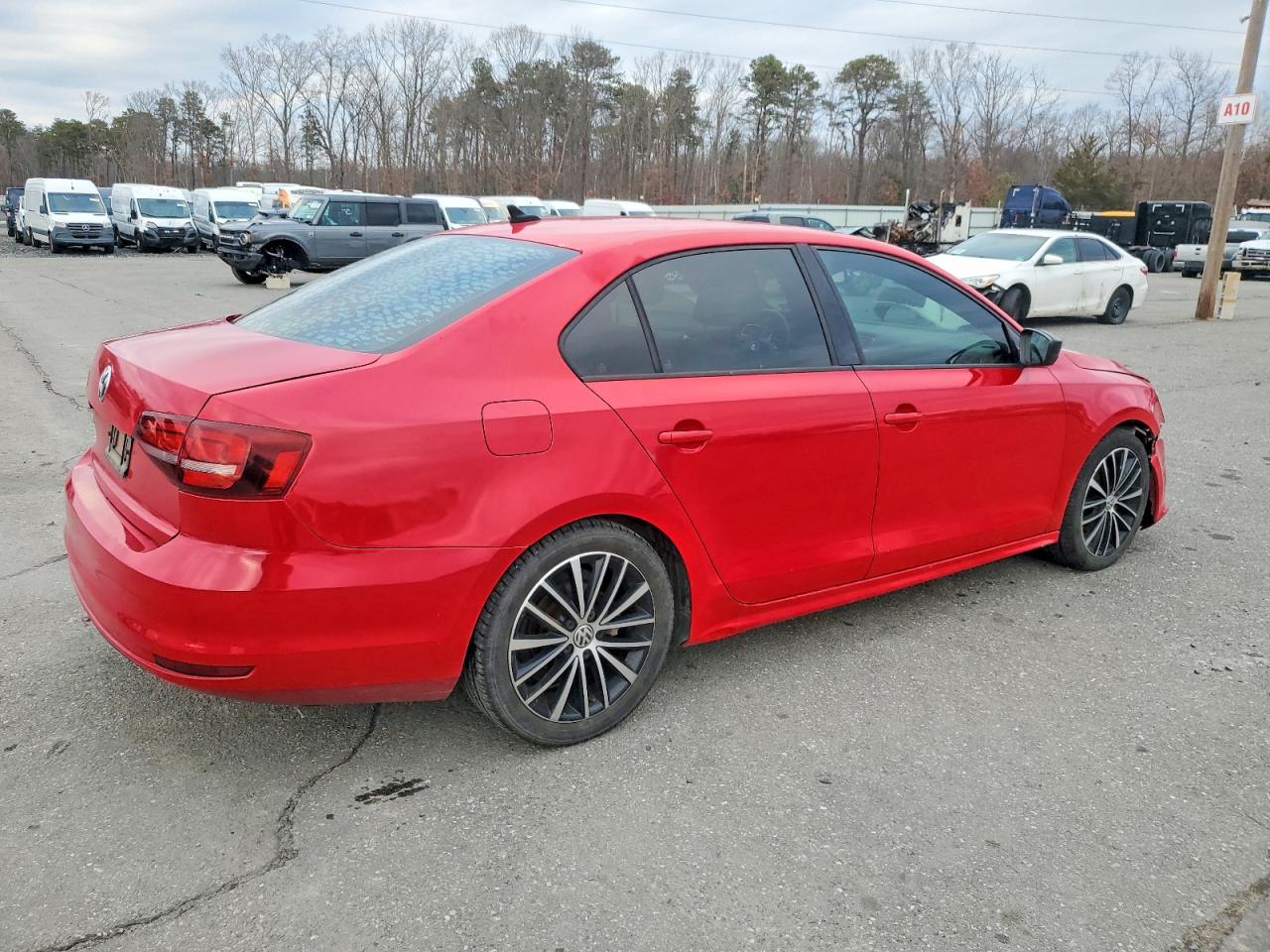 2016 VOLKSWAGEN JETTA SPORT photo 3