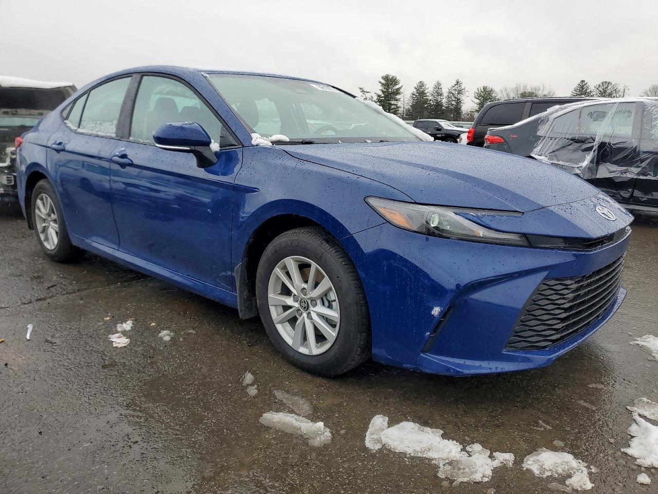 2026 TOYOTA CAMRY XSE photo 4