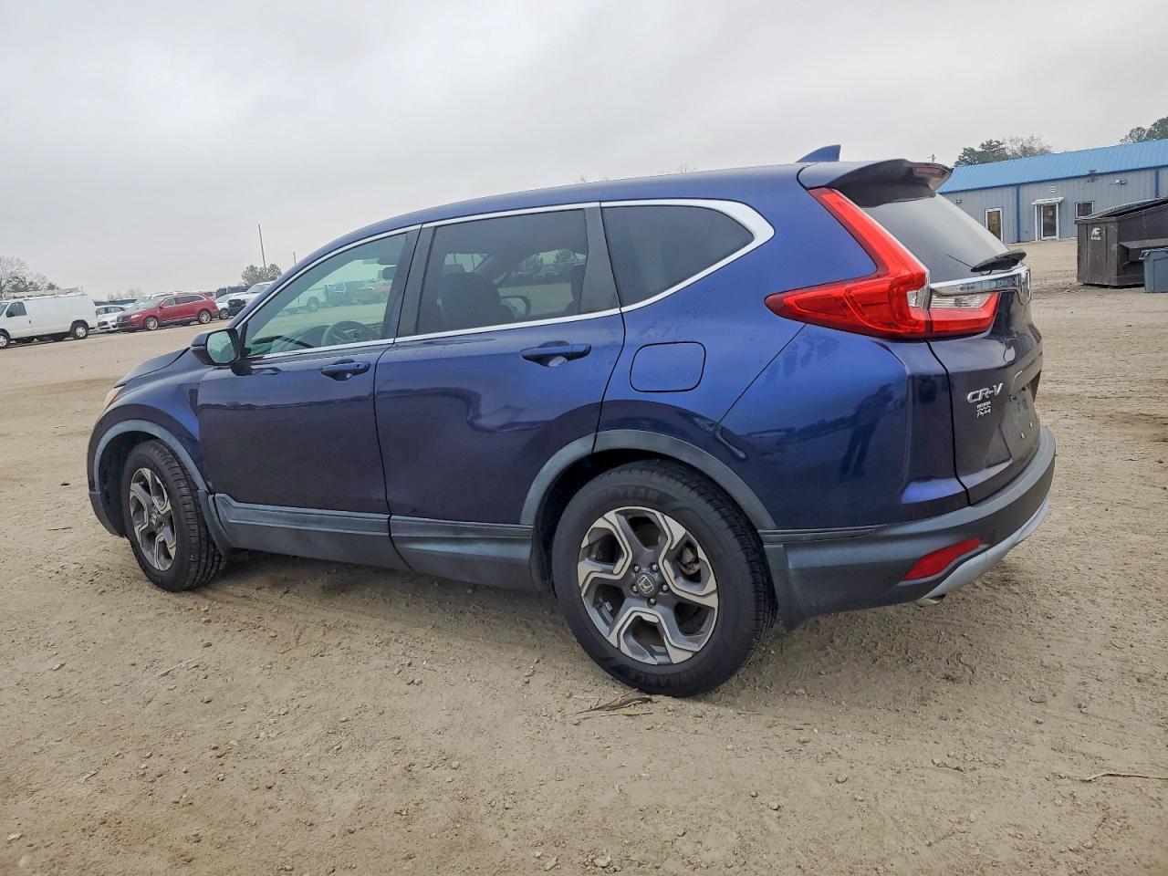 2018 HONDA CR-V EX photo 2