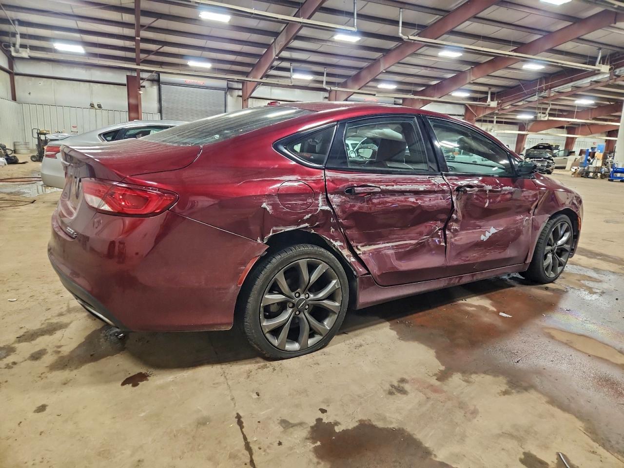 2016 CHRYSLER 200 S photo 3