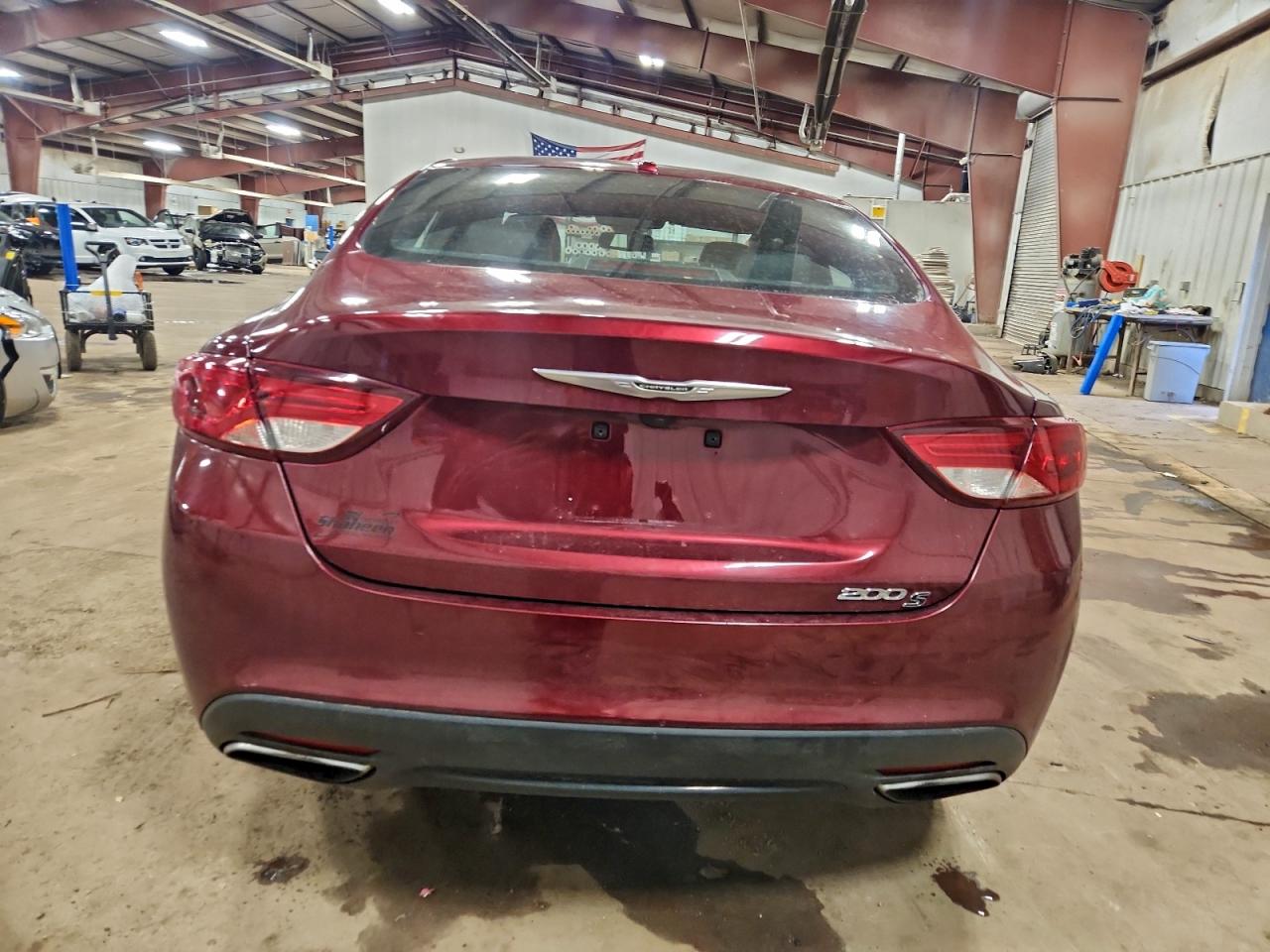 2016 CHRYSLER 200 S photo 6