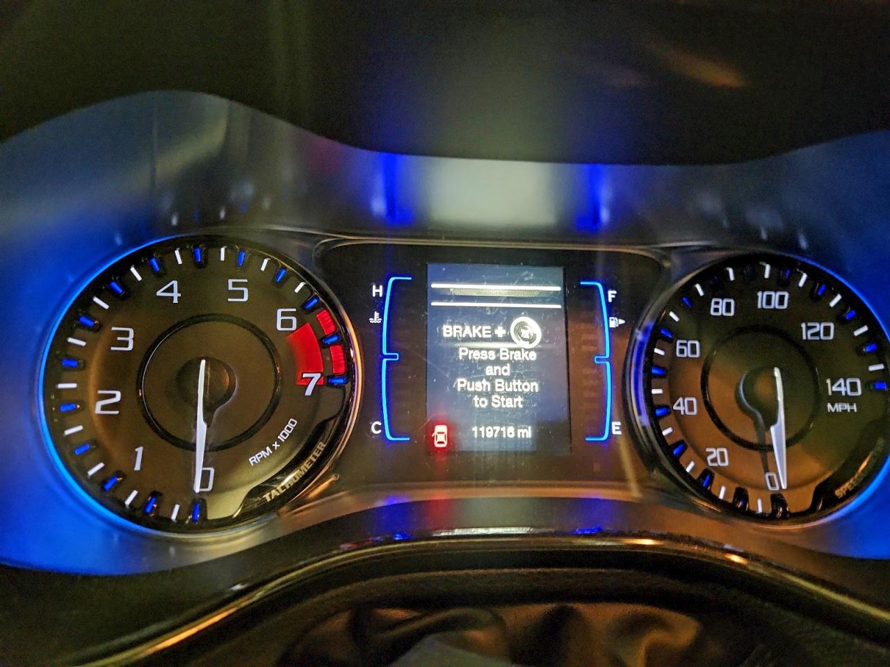 2016 CHRYSLER 200 S photo 9
