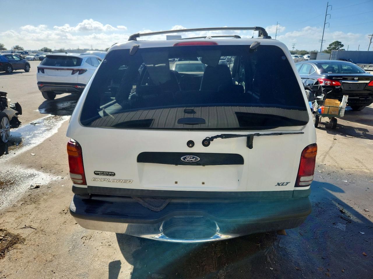 2000 FORD EXPLORER XLT photo 6