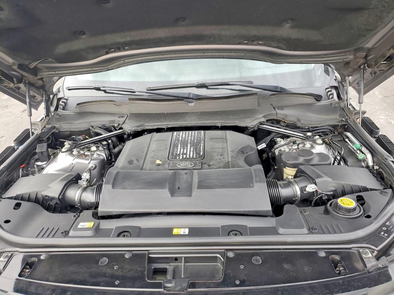 2020 LAND ROVER RANGE ROVER P525 HSE photo 12