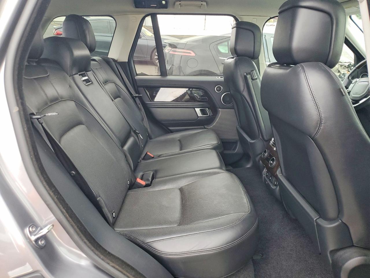 2020 LAND ROVER RANGE ROVER P525 HSE photo 11