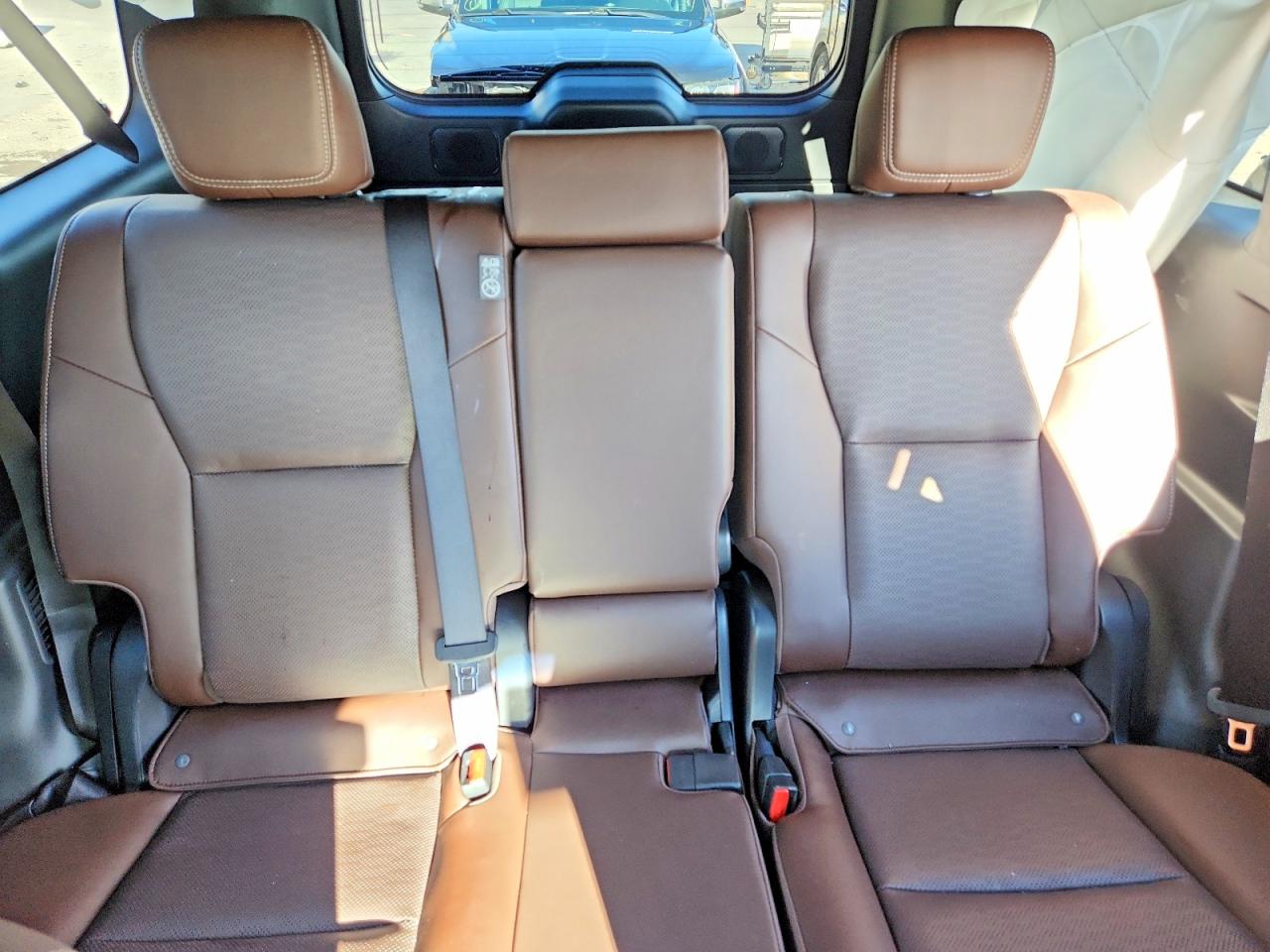 2025 TOYOTA LAND CRUISER BASE photo 10