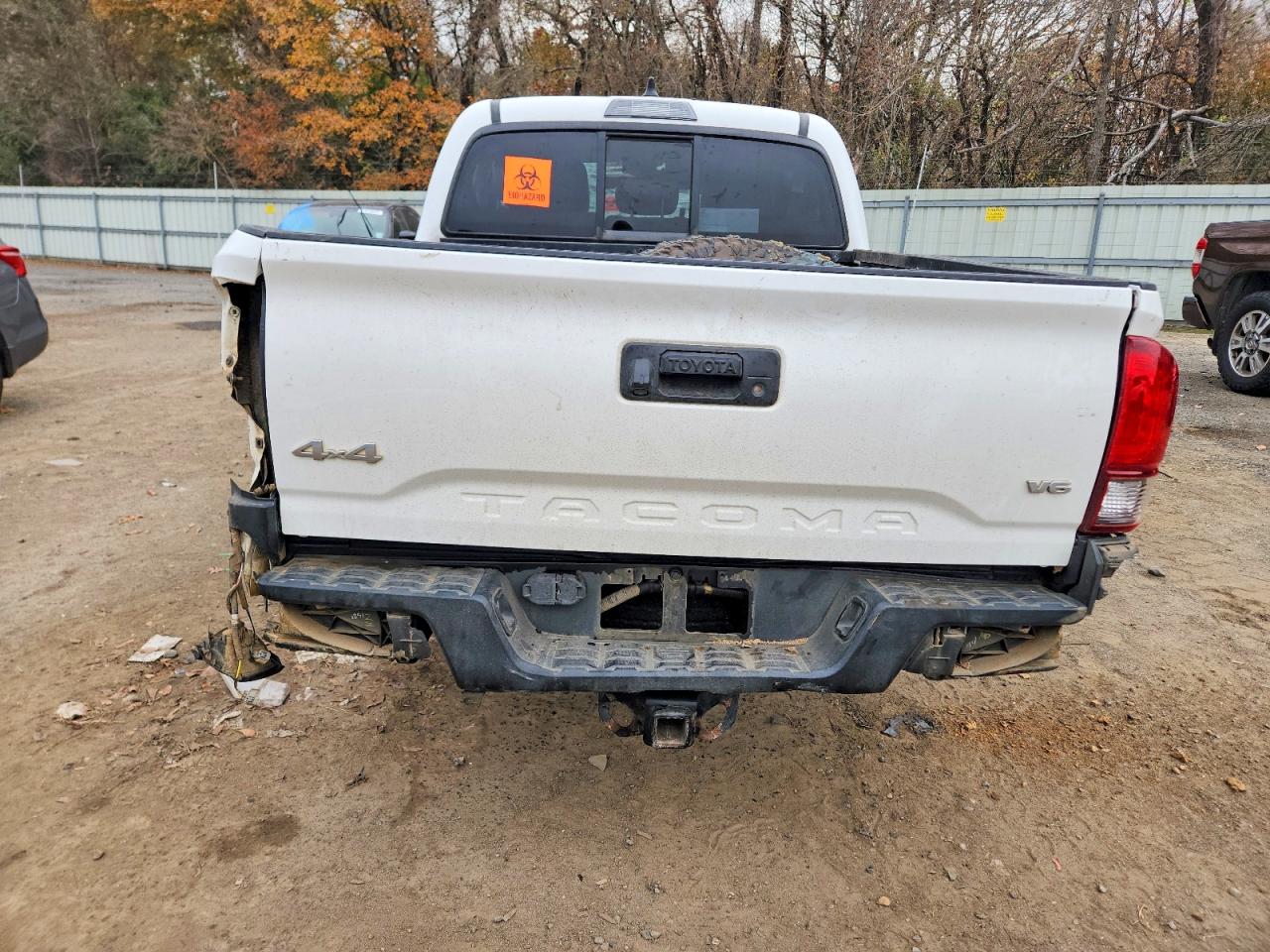 2022 TOYOTA TACOMA DOUBLE CAB photo 6