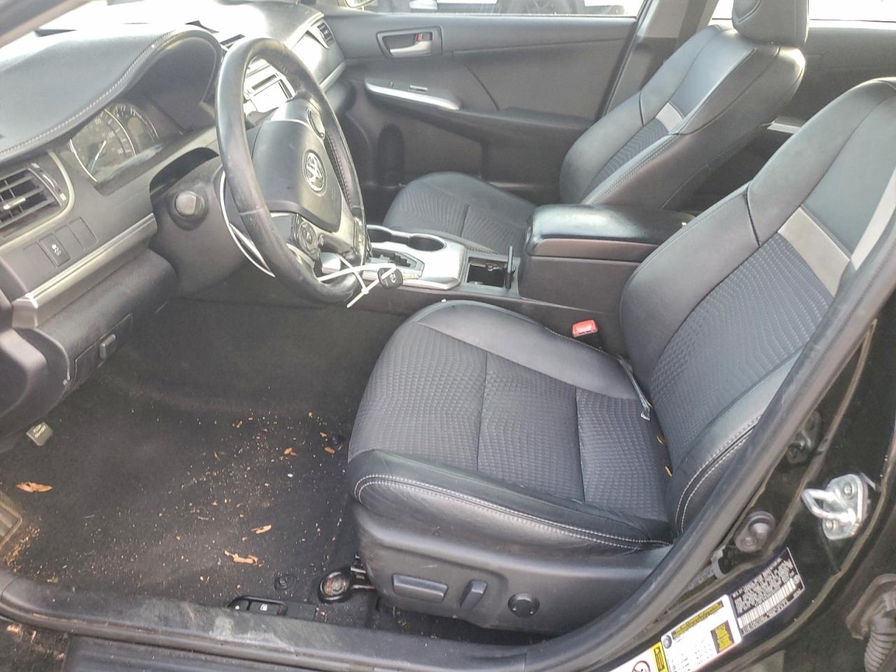 2013 TOYOTA CAMRY L photo 7