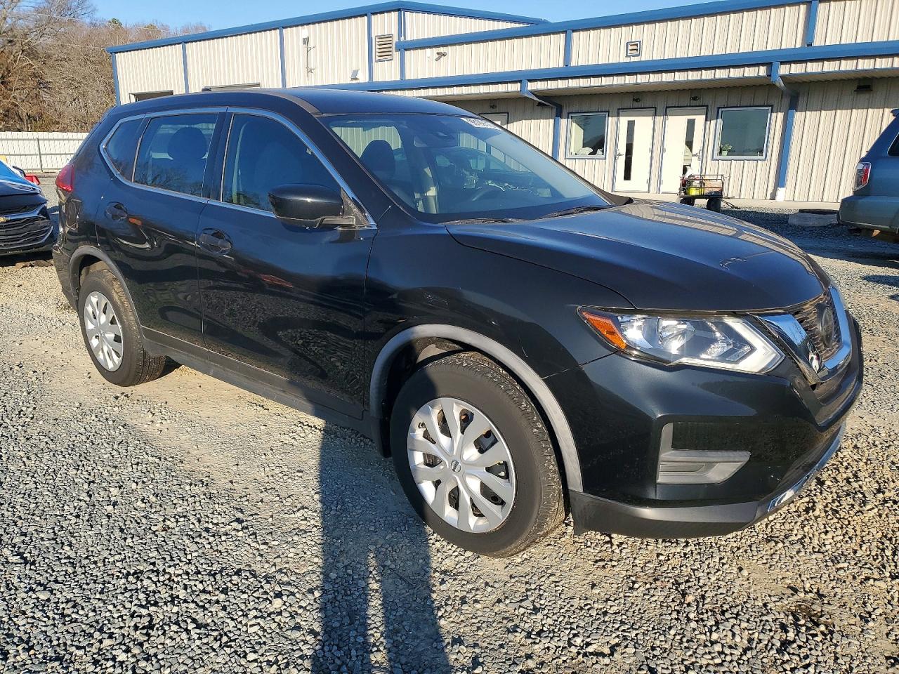 2020 NISSAN ROGUE S photo 4