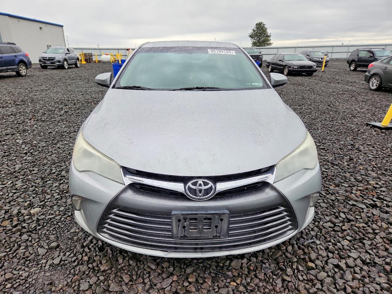 2016 TOYOTA CAMRY LE photo 5