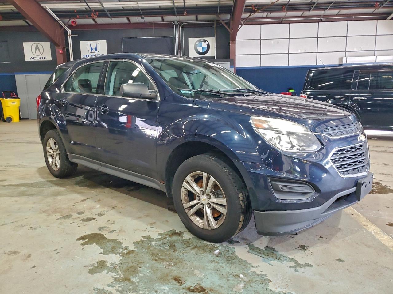 2017 CHEVROLET EQUINOX LS photo 4