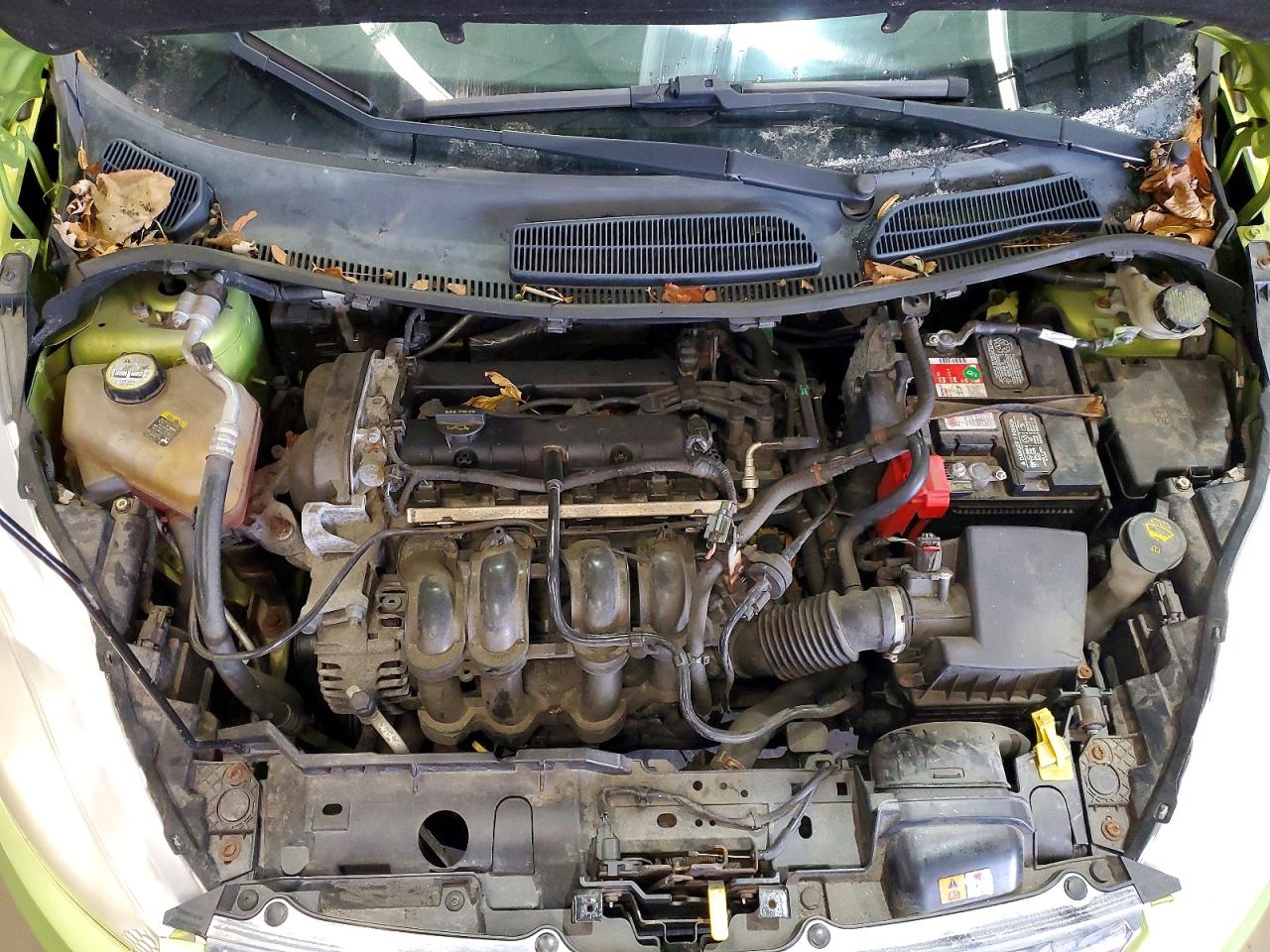 2011 FORD FIESTA SEL photo 11