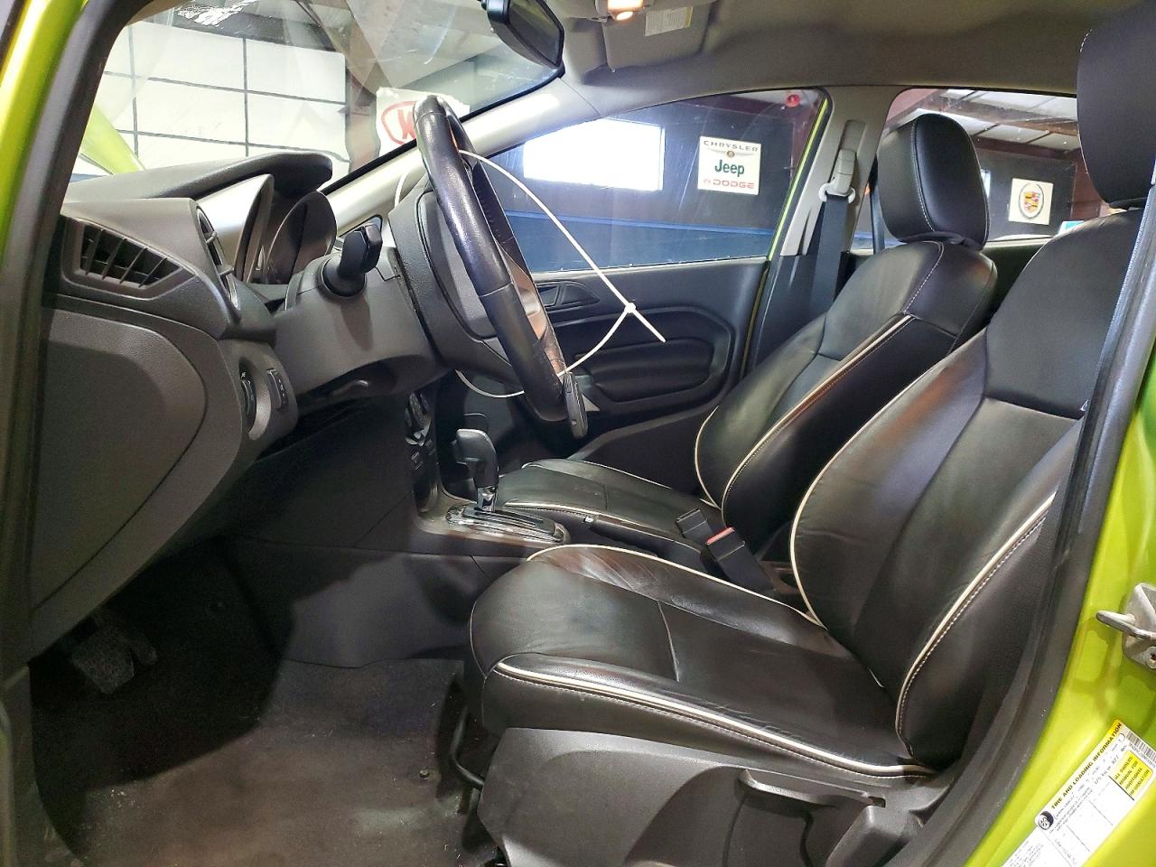 2011 FORD FIESTA SEL photo 7
