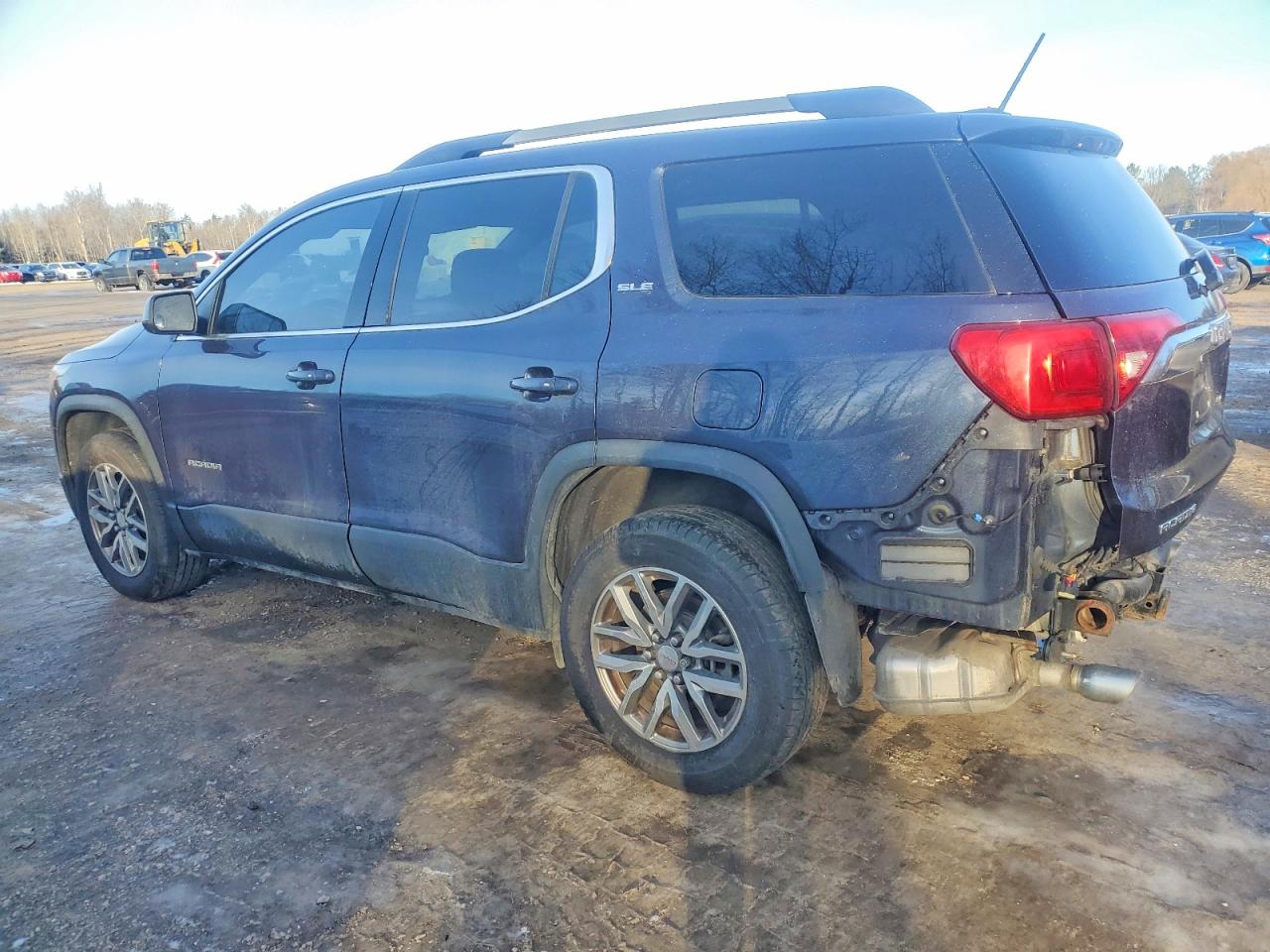 2019 GMC ACADIA SLE photo 2