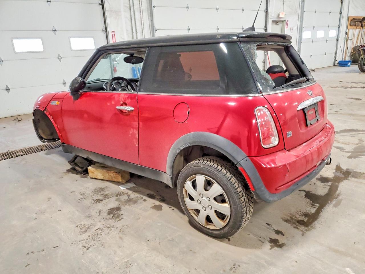 2005 MINI COOPER photo 2