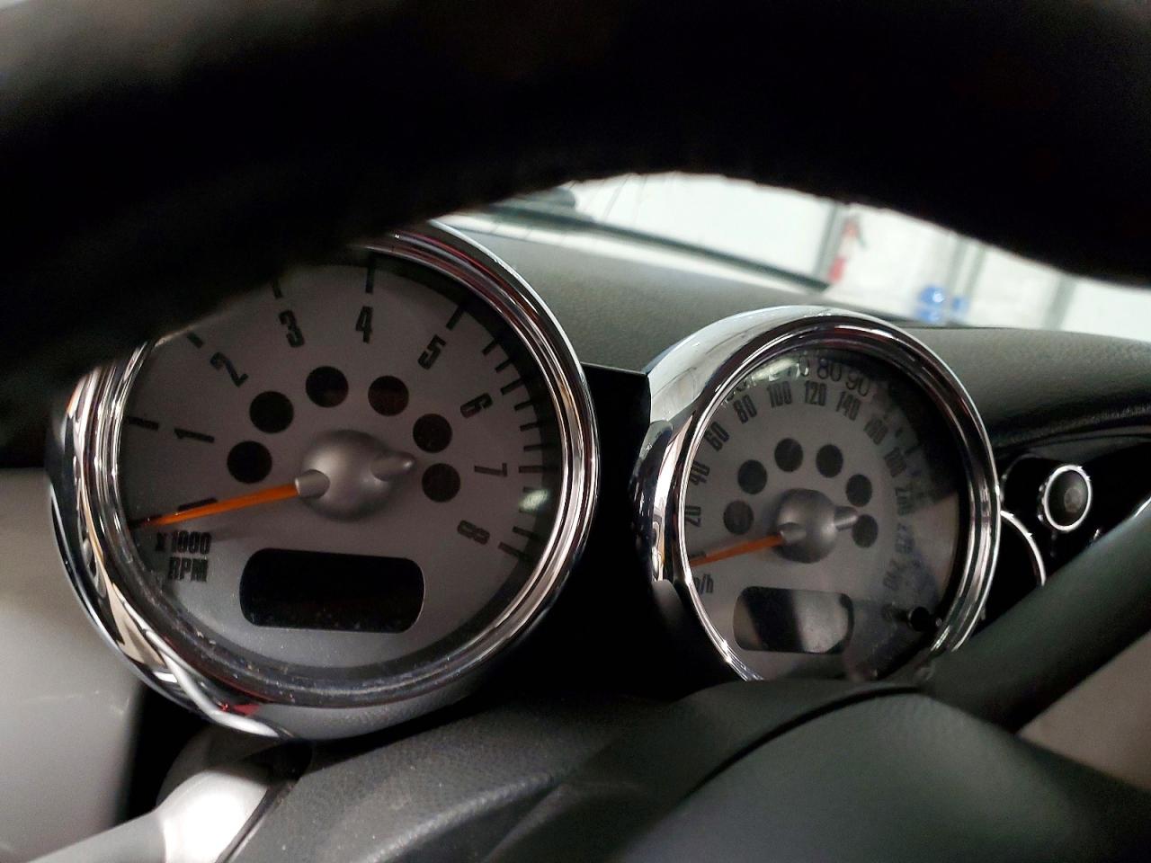 2005 MINI COOPER photo 9