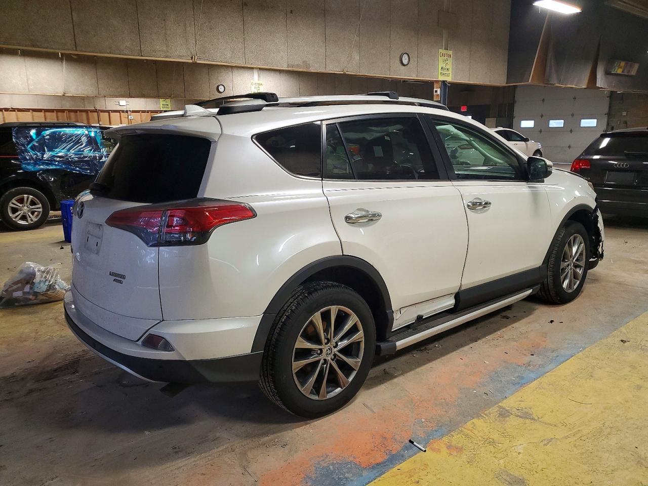 2016 TOYOTA RAV4 LIMITED photo 3