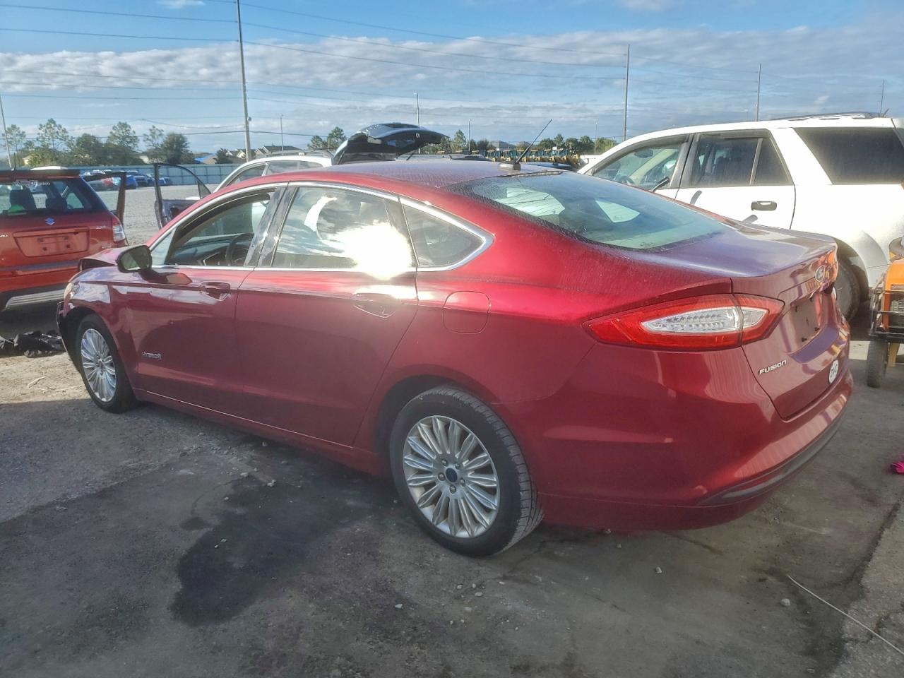 2014 FORD FUSION SE HYBRID photo 2
