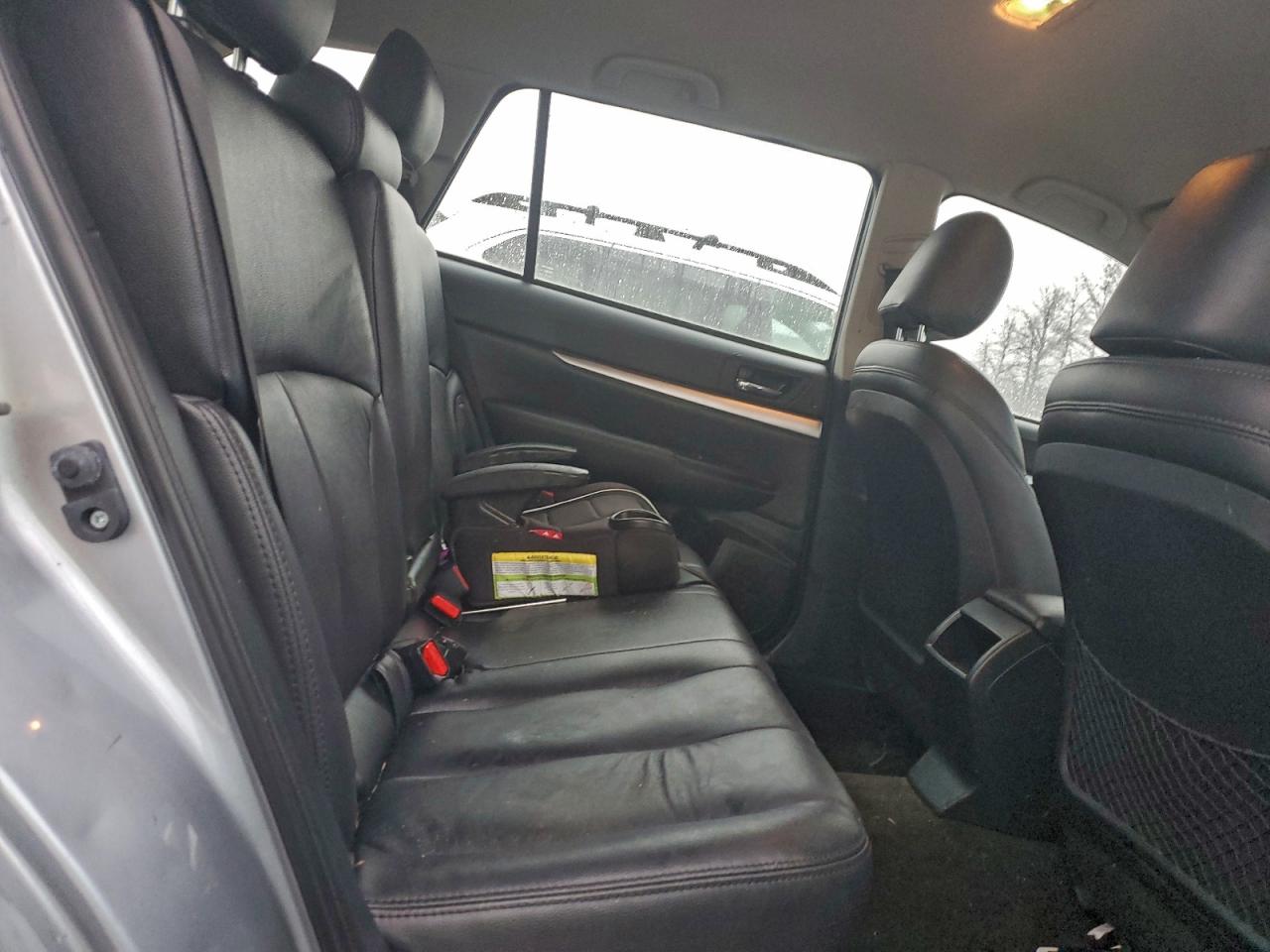 2014 SUBARU OUTBACK 2.5I photo 11