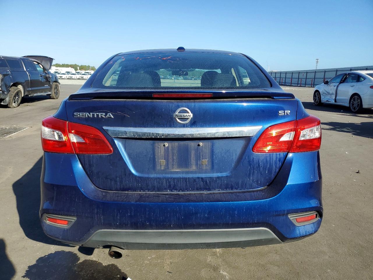 2018 NISSAN SENTRA S photo 6