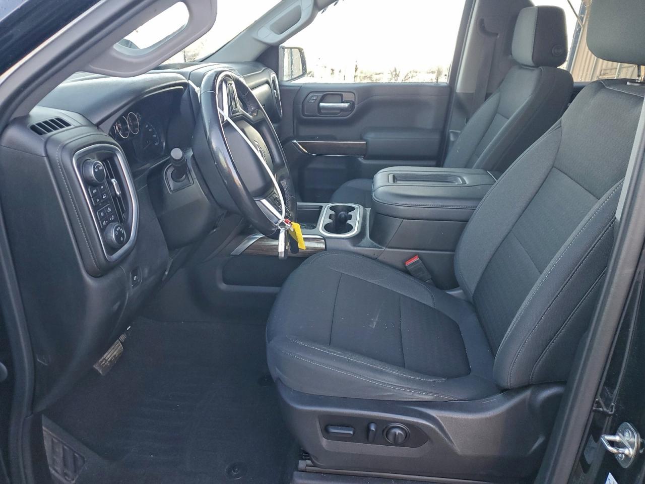 2021 CHEVROLET SILVERADO K1500 RST photo 7
