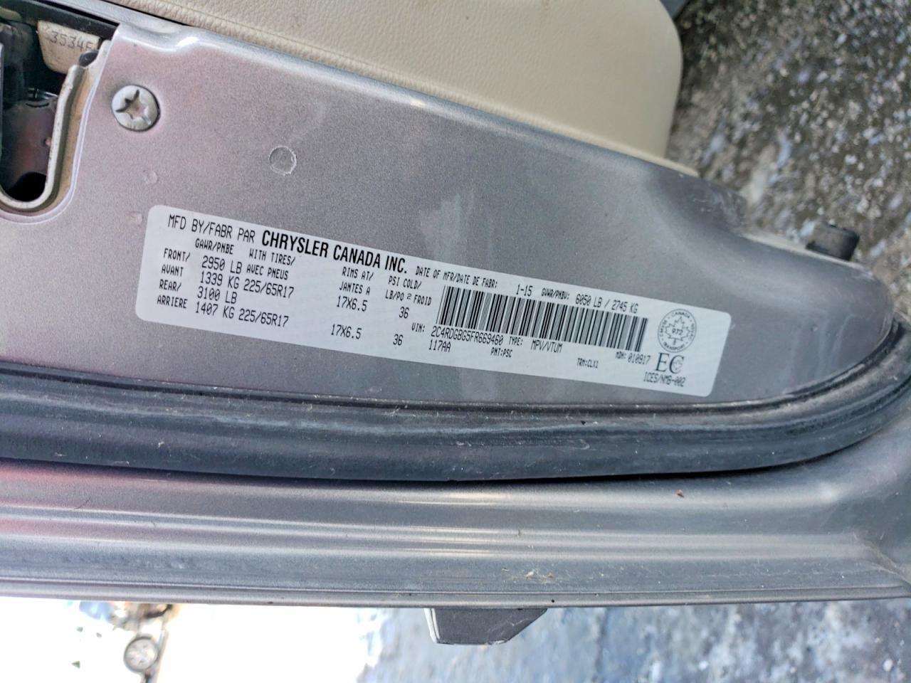 2015 DODGE GRAND CARAVAN SE photo 13