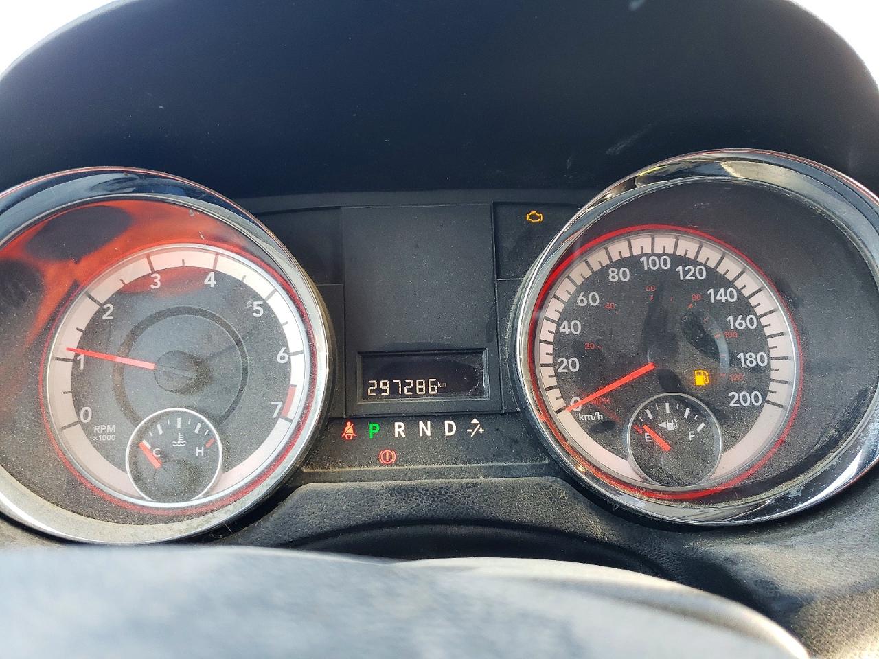 2015 DODGE GRAND CARAVAN SE photo 9