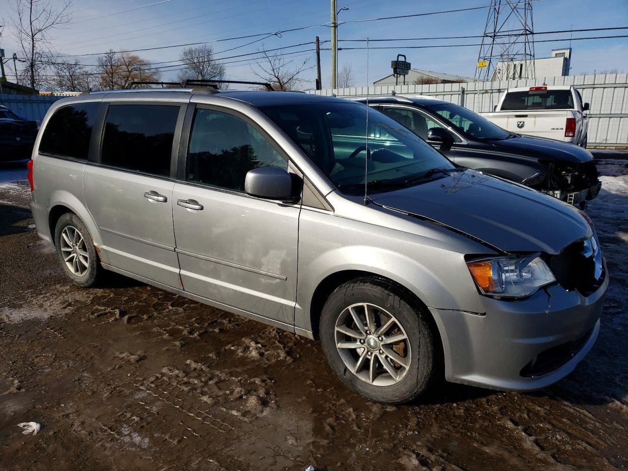 2015 DODGE GRAND CARAVAN SE photo 4