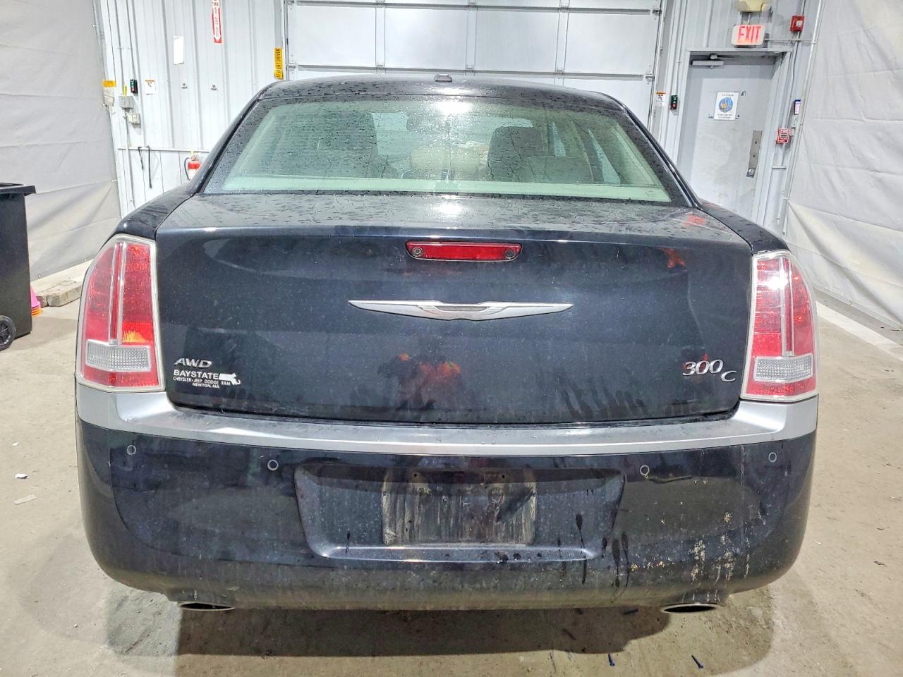 2013 CHRYSLER 300C LUXURY photo 6