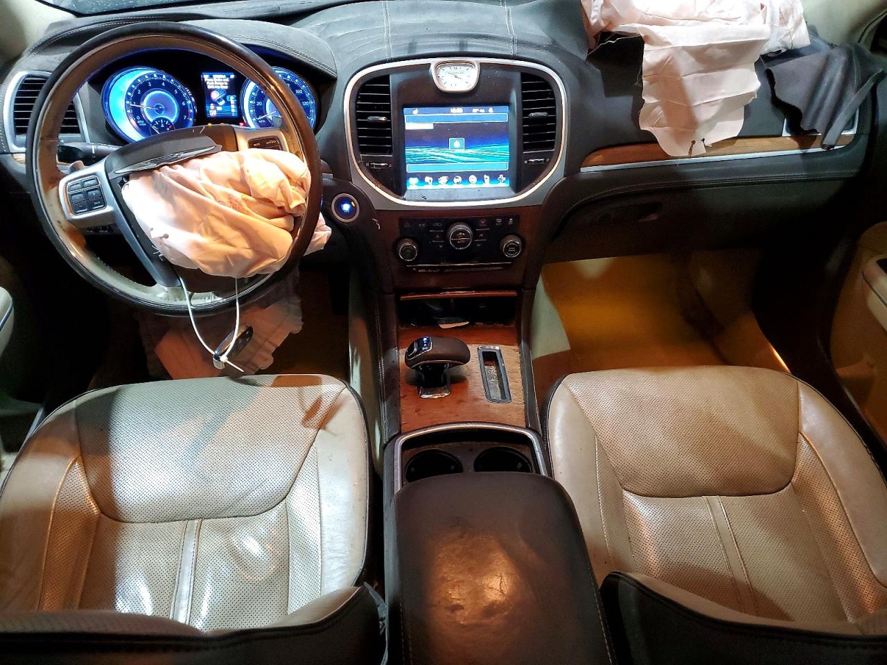 2013 CHRYSLER 300C LUXURY photo 8