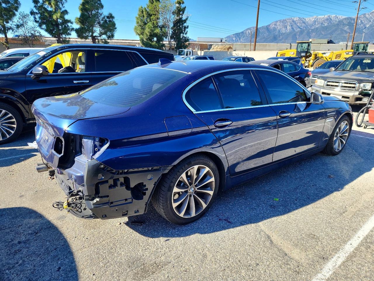 2016 BMW 528 I photo 3