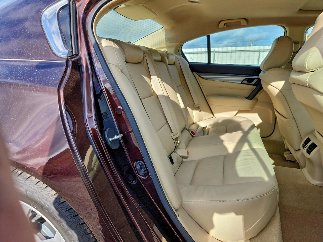 2010 ACURA TL photo 19