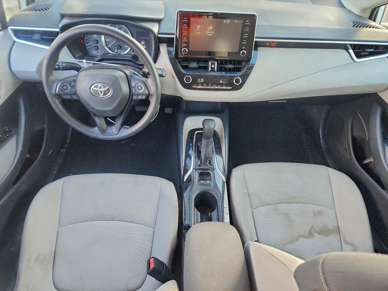 2020 TOYOTA COROLLA LE photo 8