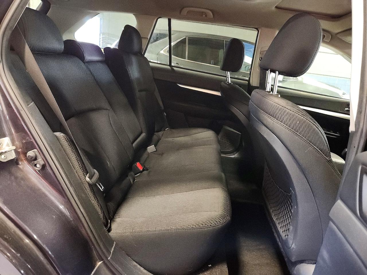2010 SUBARU OUTBACK 2.5I PREMIUM photo 21